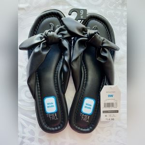 NEW Time and Tru Bow Thong Flip Flop Sandal 9W 9 Wide Black Memory Foam Cute